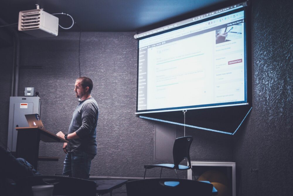 How to Influence an Audience When You Lack Authority