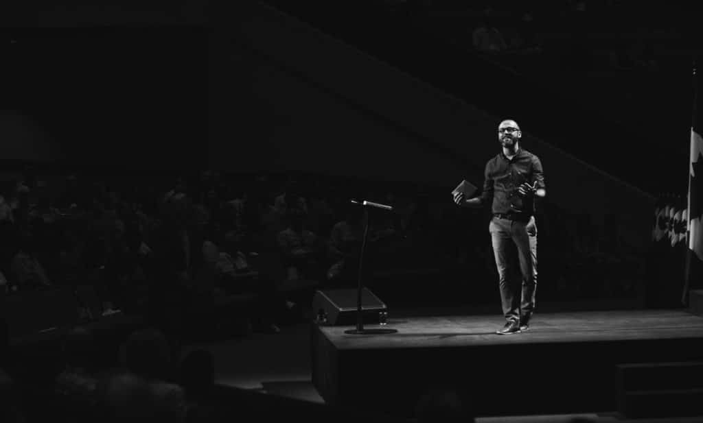 Expert Presentation Tips for Business Conferences